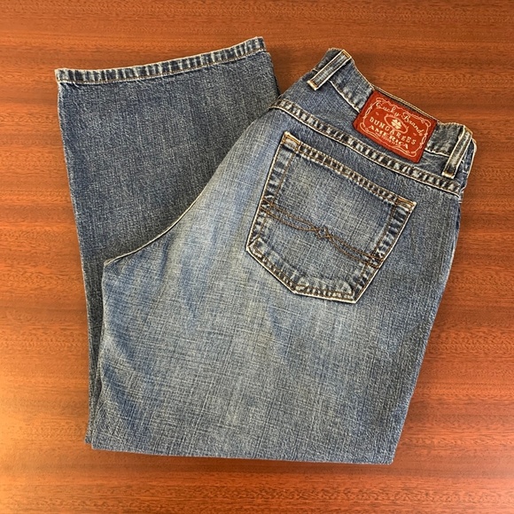 VGT Lucky Brand Classic Fit Crop 100% Cotton
